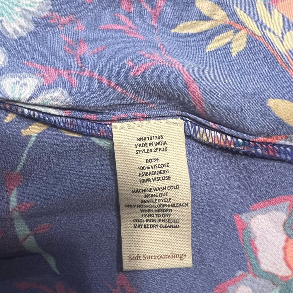 Soft Surroundings Hermosa Floral Multi color Print Blouse w Embroidery Sz XL - Picture 11 of 12
